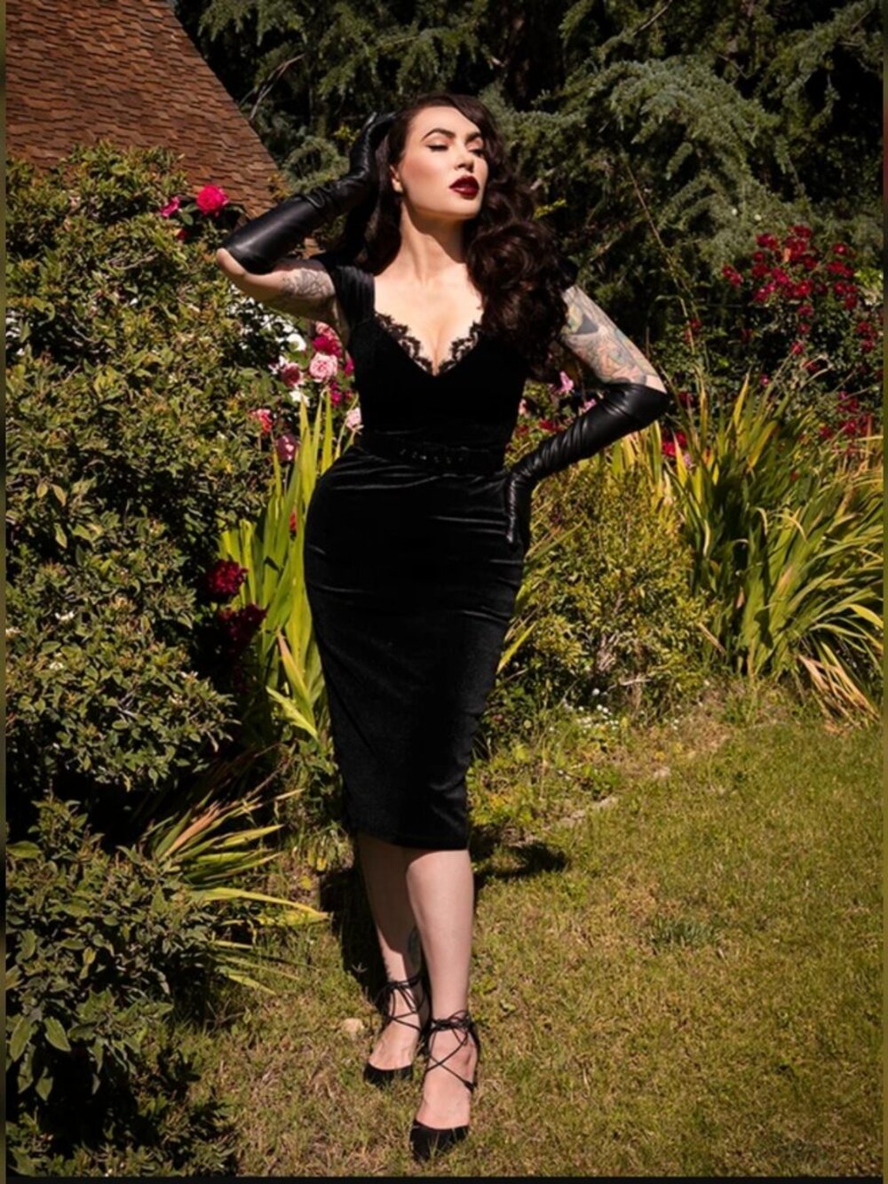 La Femme En Noir Baudelaire Wiggle Dress - Black NWT